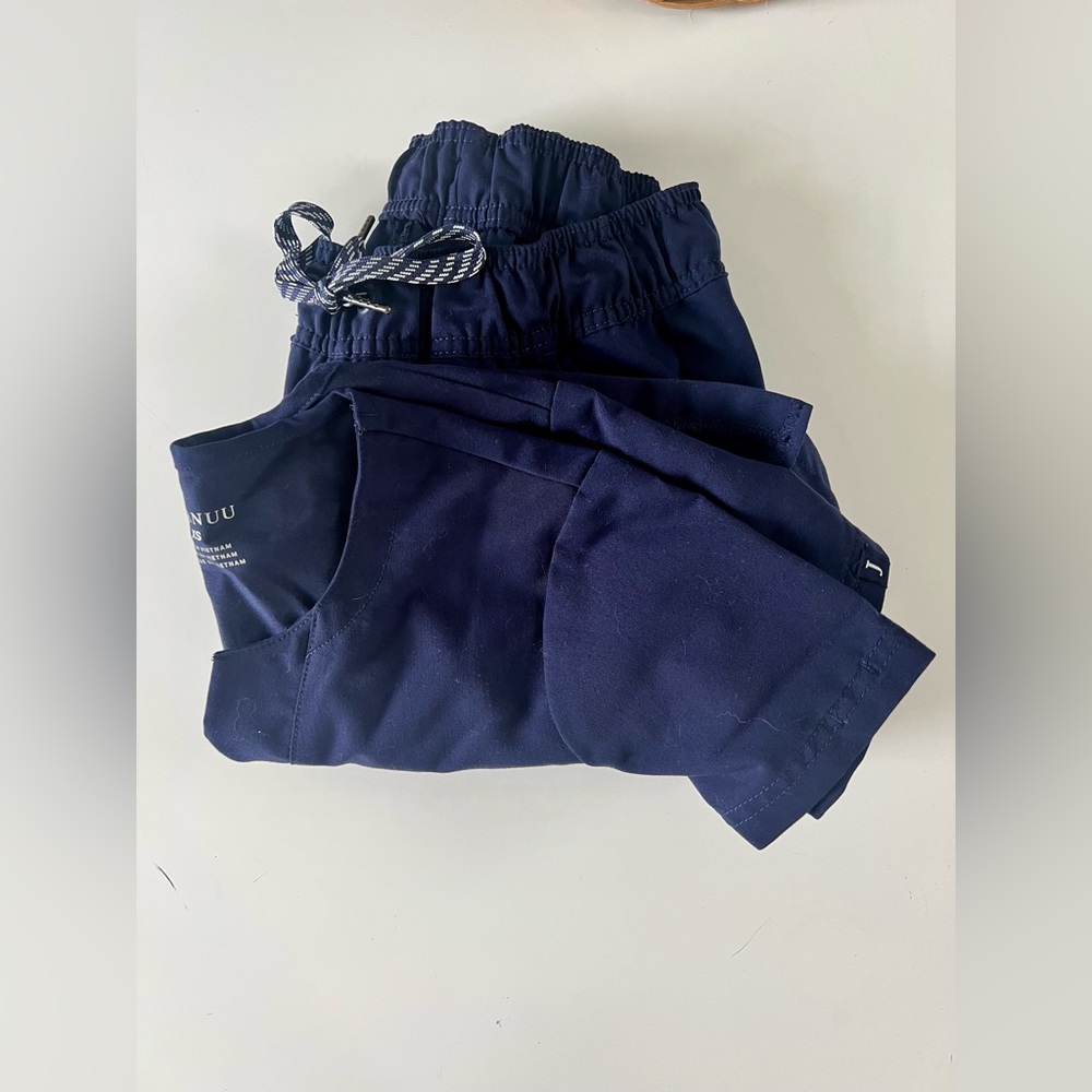 Jaanuu Women’s Scrub Set.